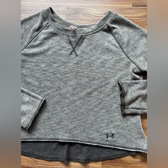 Grey cropped long sleeve - Picture 3 of 3